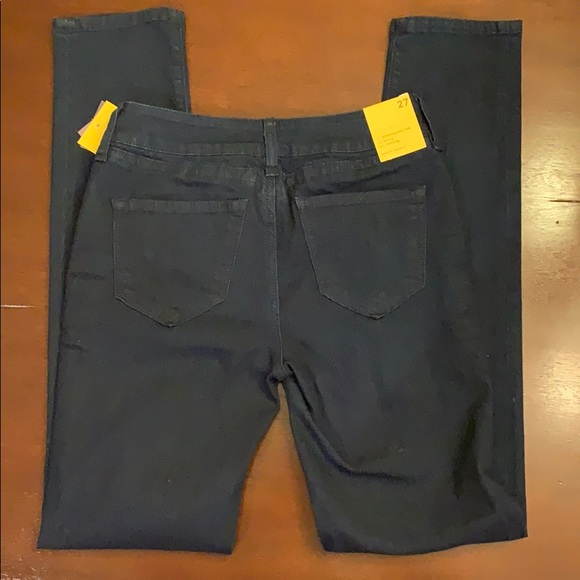 NWT!! Tummies by Heather Thomson jeans - Picture 4 of 8